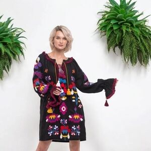 Ukrainian floral dress embroidery embroidered linen tunic